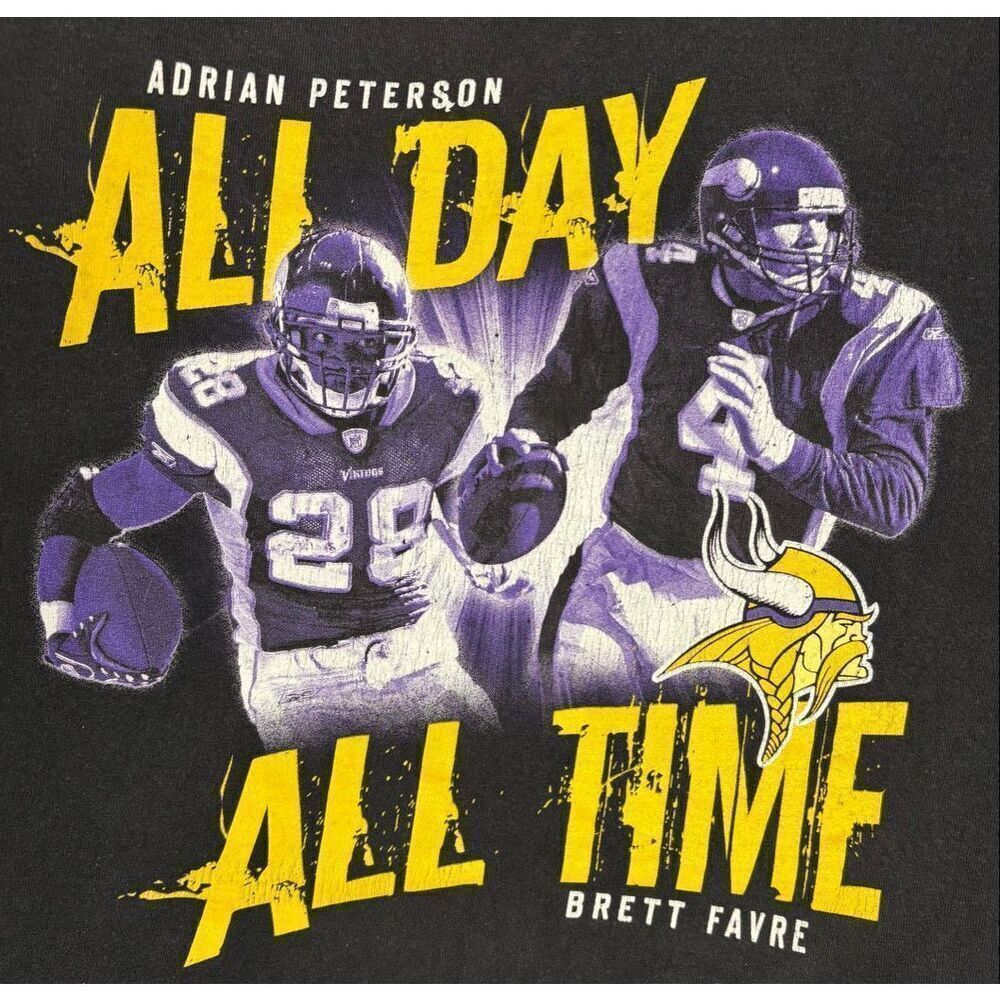 Minnesota Vikings Adrian Peterson & Brett Favre T-Shirt Men's Tee Size L Reebok